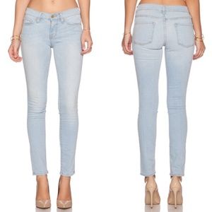 Frame Denim Le Skinny De Jeanne - light wash
